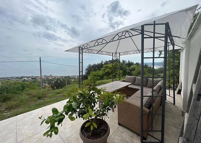 вилекула Pensionat Varna